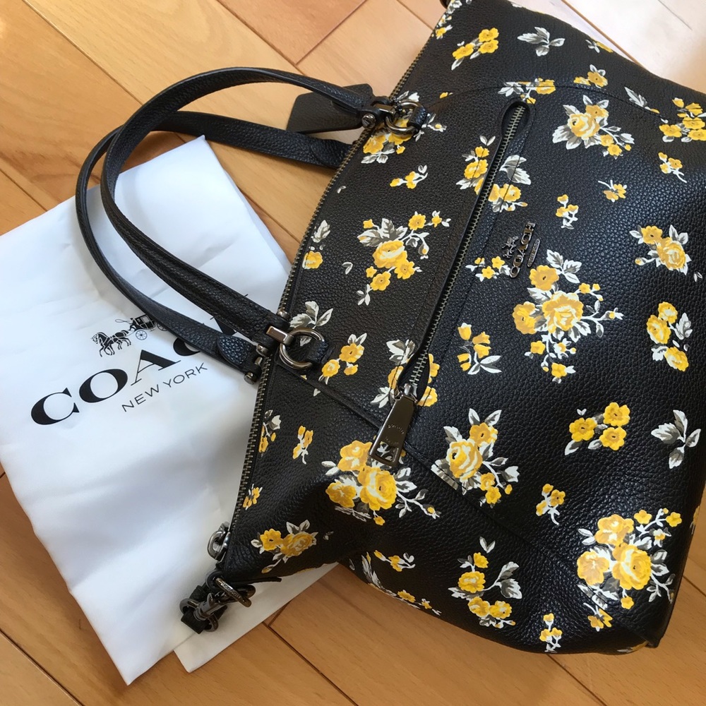 ❤️Super Cute Coach Leather Prairie Satchel❤️